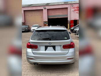 Used BMW 3 Series 2017 for sale - 75668220: Photo
