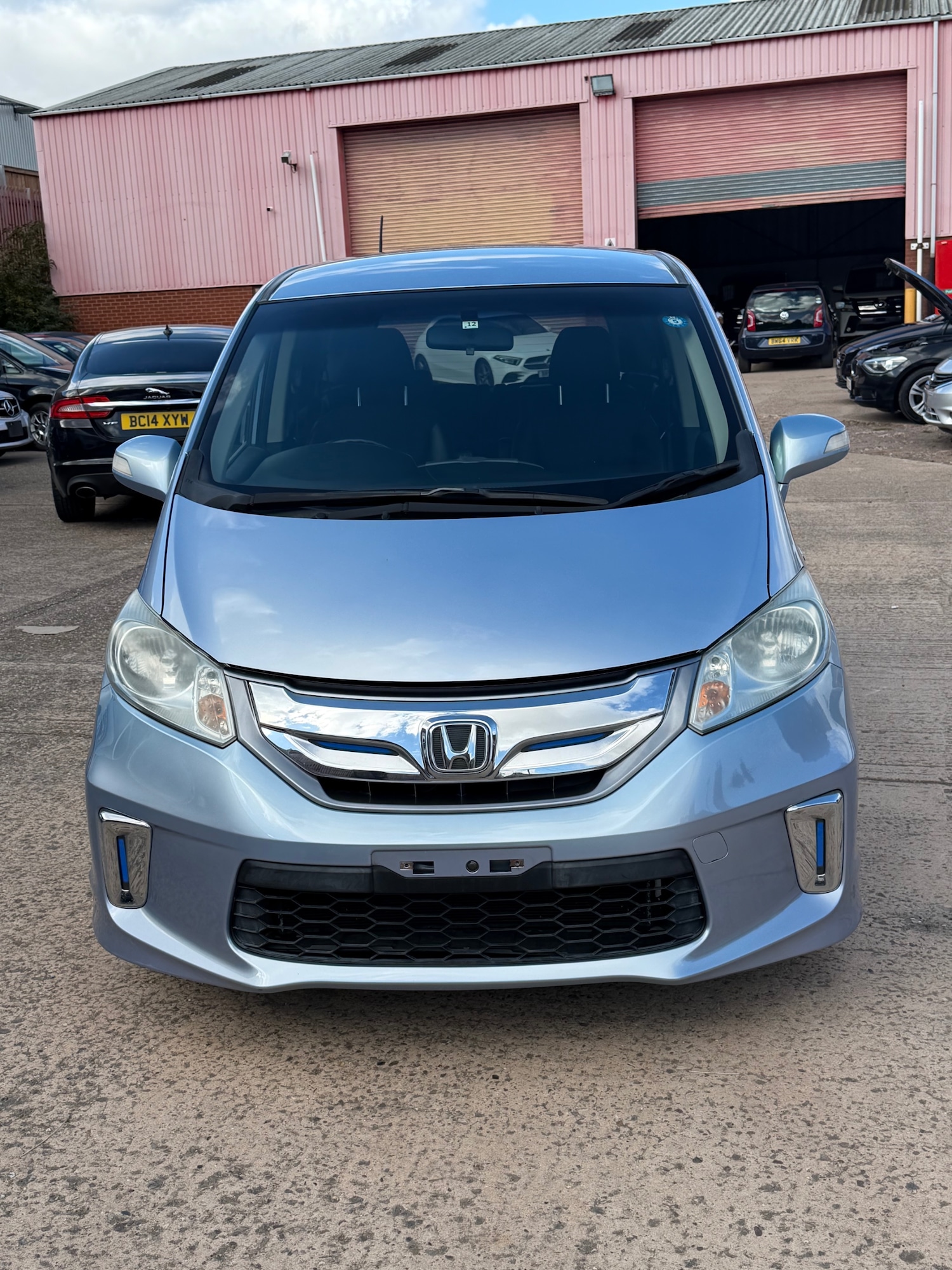Used Honda Freed 2011 for sale - 76120478: Photo 1