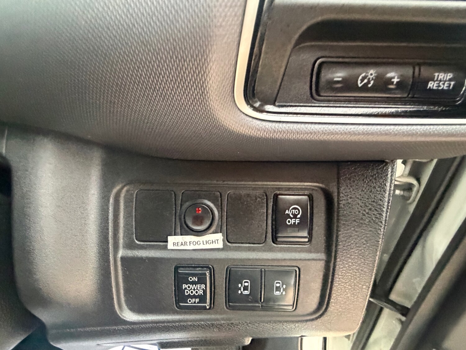 Used Nissan Serena 2020 for sale - 77809333: Photo 11