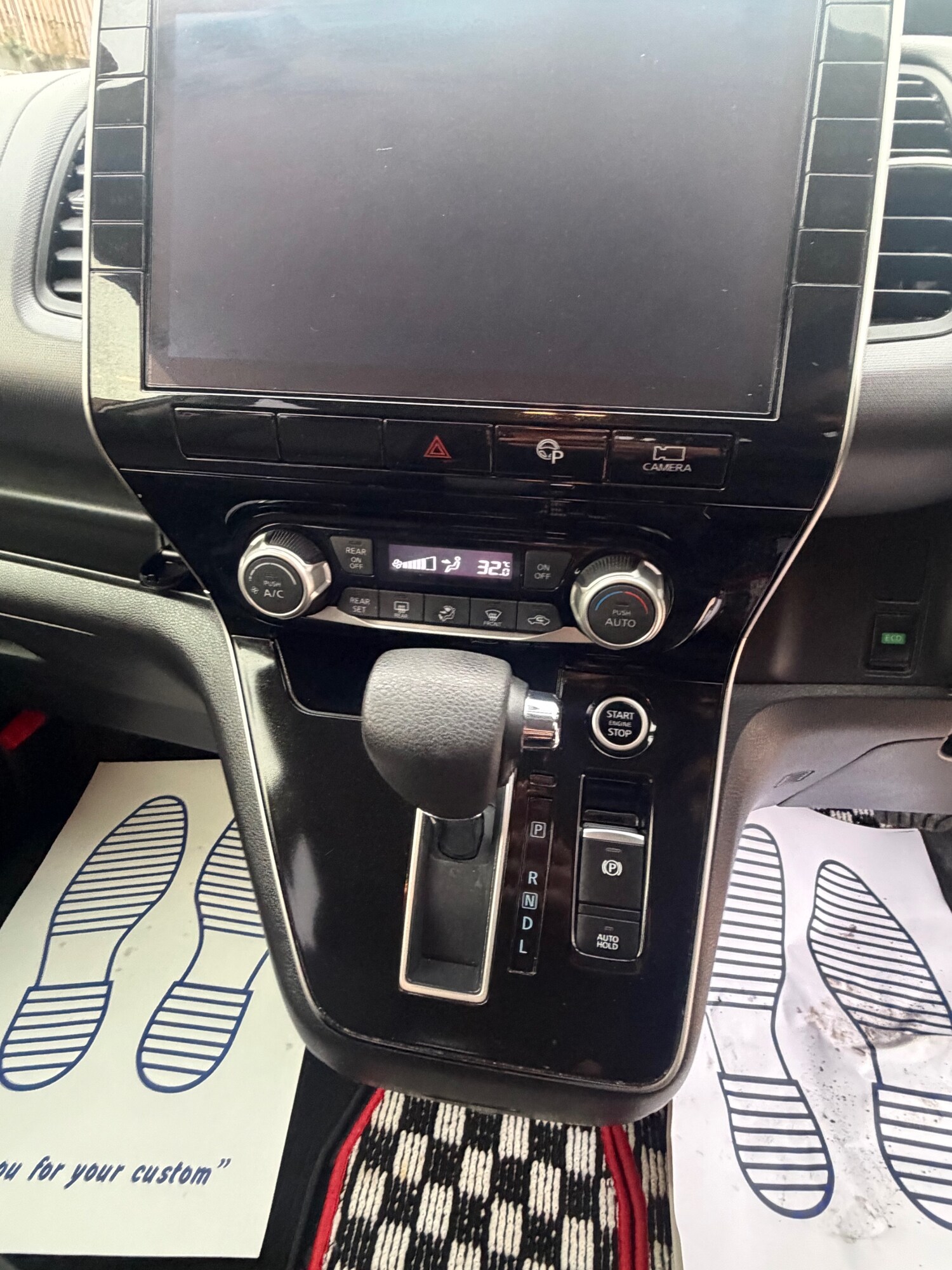 Used Nissan Serena 2020 for sale - 77809333: Photo 13