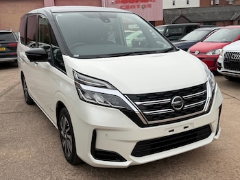 Used Nissan Serena 2020 for sale - 77809333: Photo