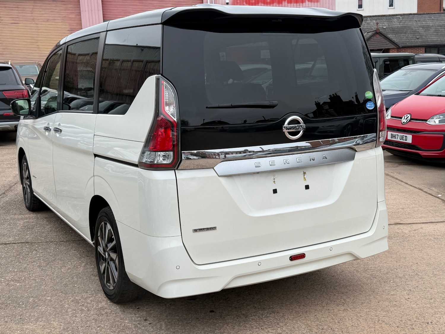 Used Nissan Serena 2020 for sale - 77809333: Photo 5