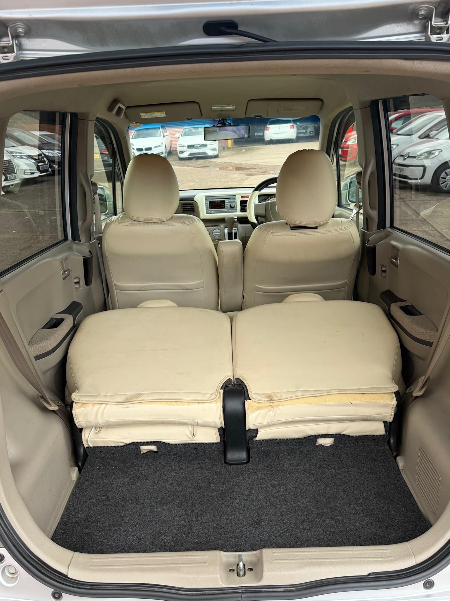 Used Honda Life 2012 for sale - 76466036: Photo 13