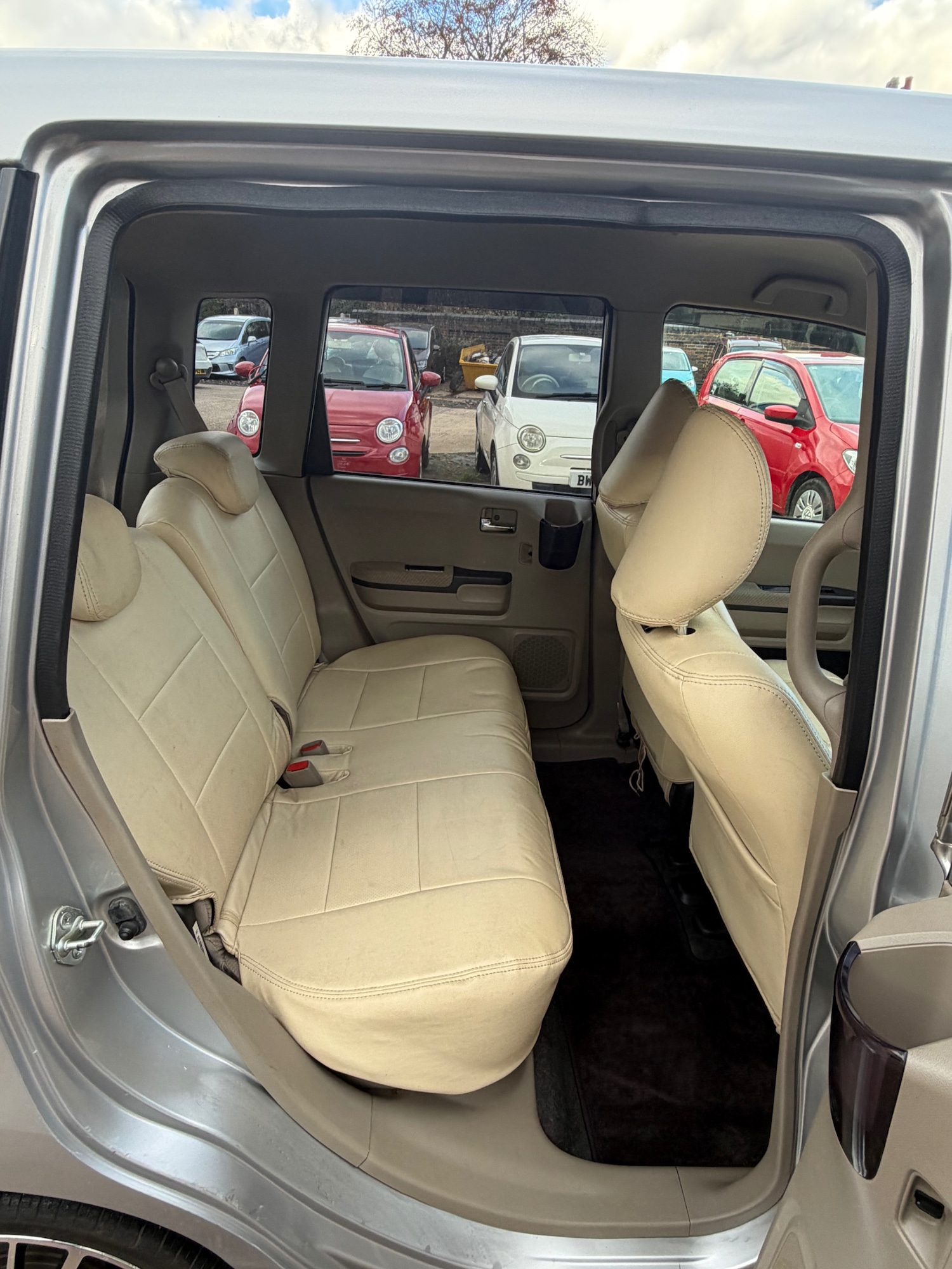 Used Honda Life 2012 for sale - 76466036: Photo 7