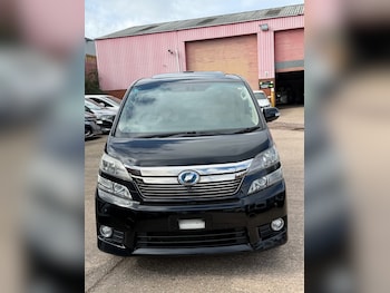 Used Toyota Vellfire 2012 for sale - 77872943: Photo