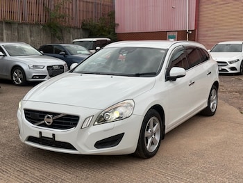 Used Volvo V60 2012 for sale - 75866472: Photo