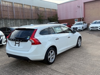 Used Volvo V60 2012 for sale - 75866472: Photo