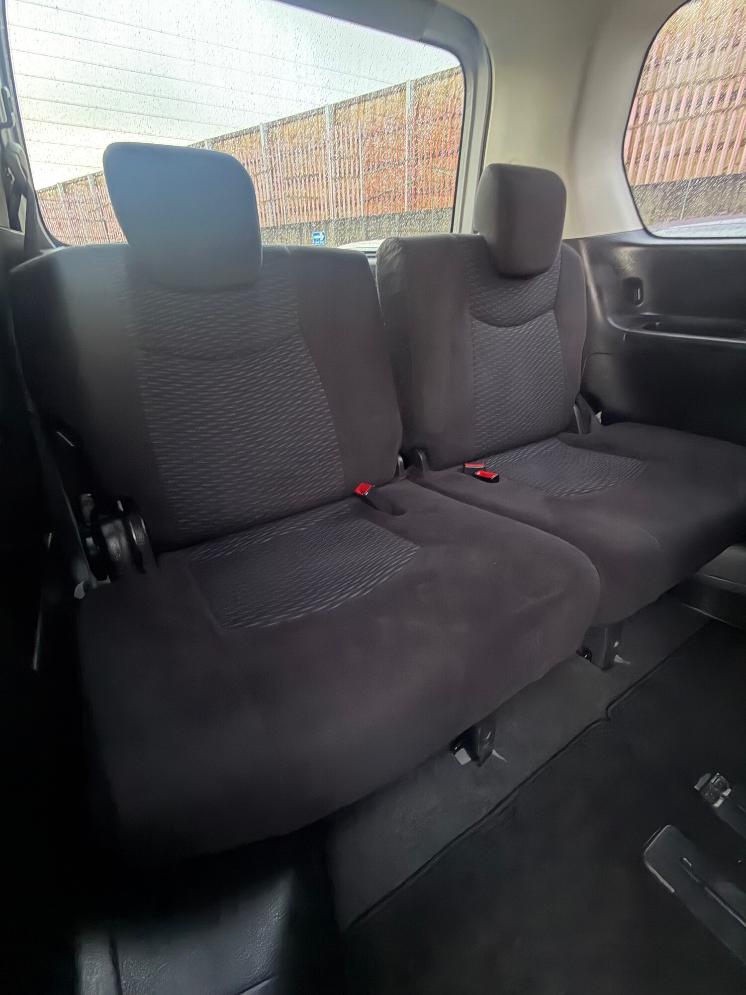 Used Nissan Serena 2015 for sale - 77897243: Photo 10