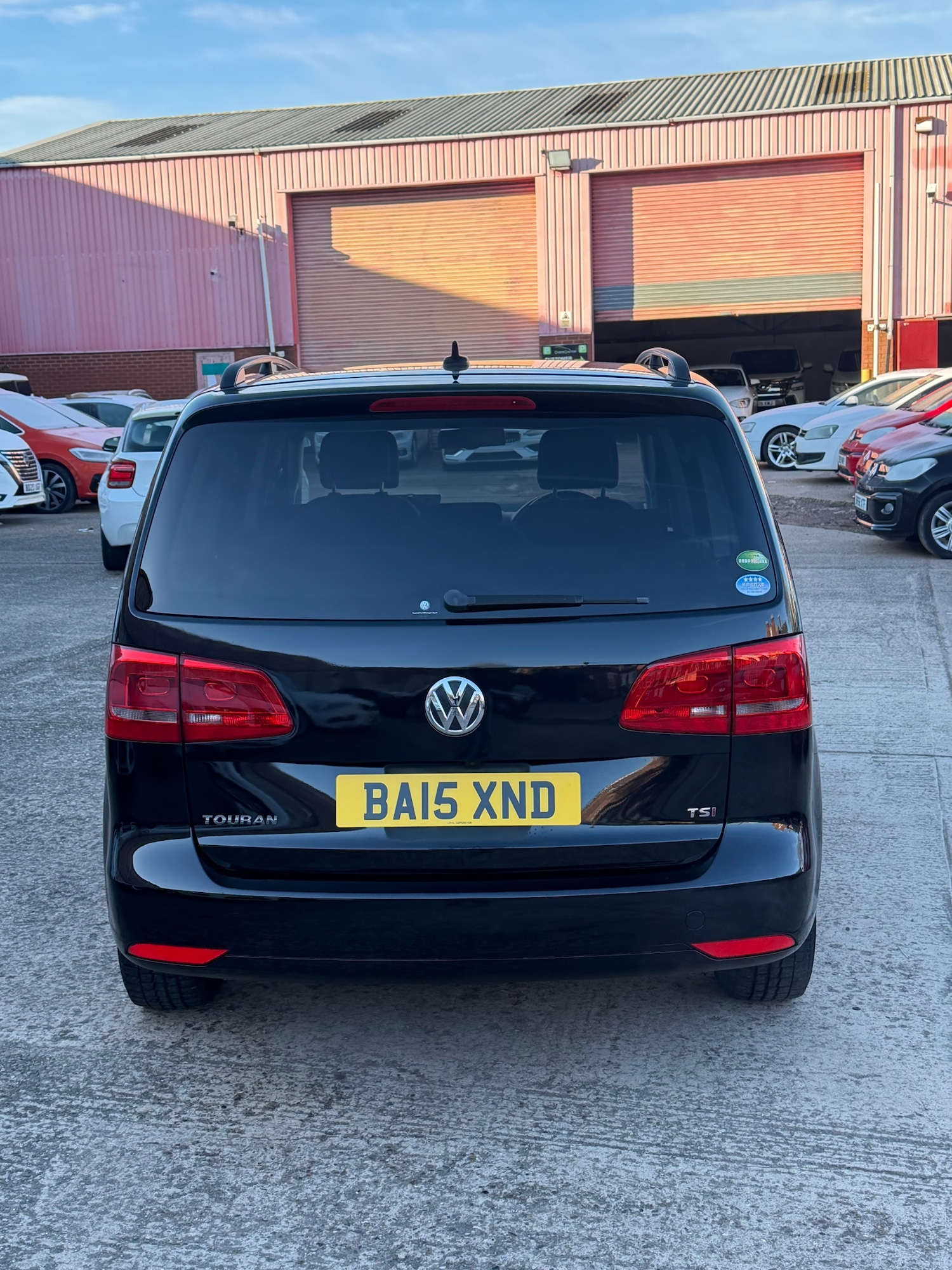 Used Volkswagen Touran 2015 for sale - 76250887: Photo 4