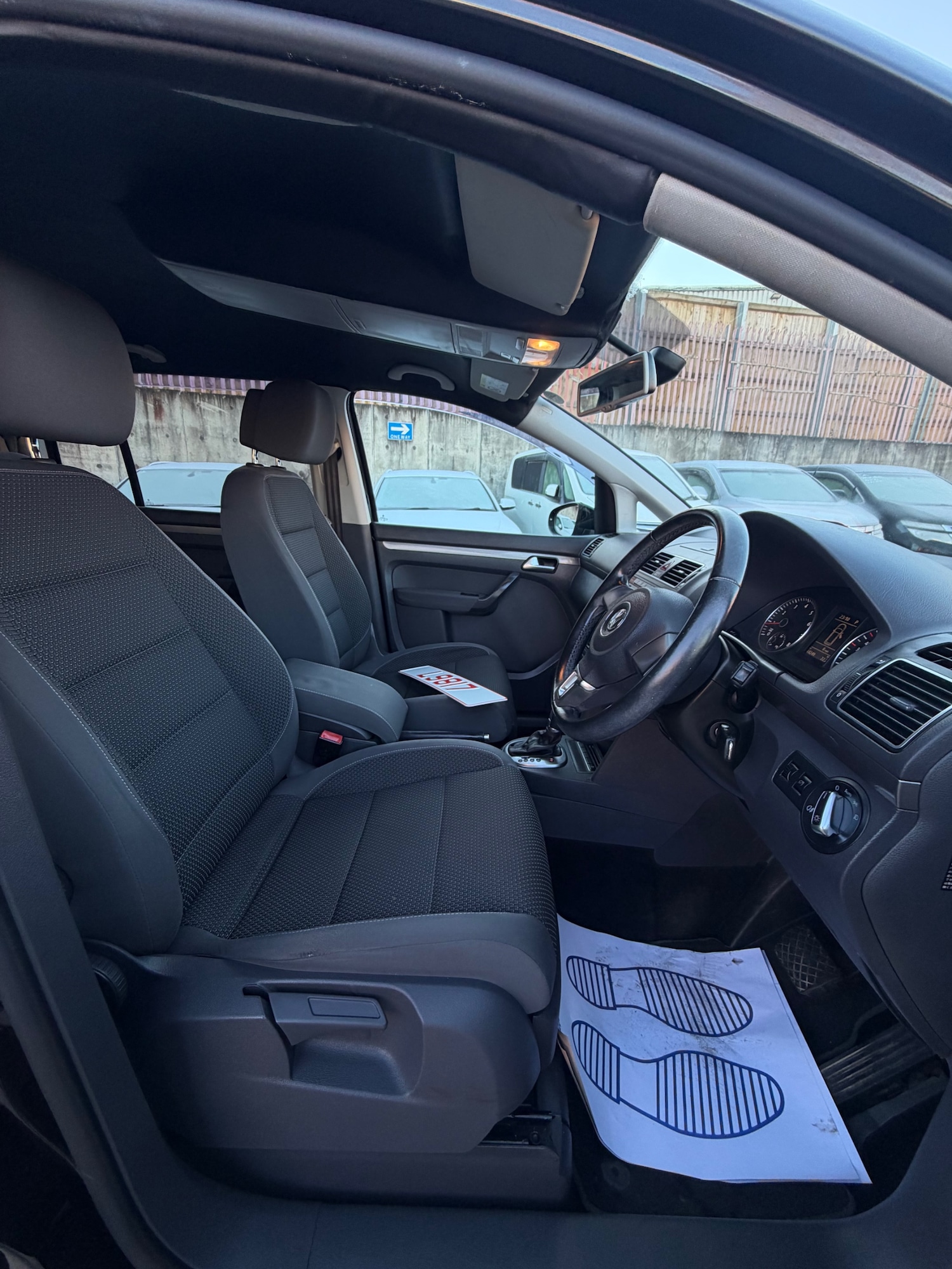 Used Volkswagen Touran 2015 for sale - 76250887: Photo 7