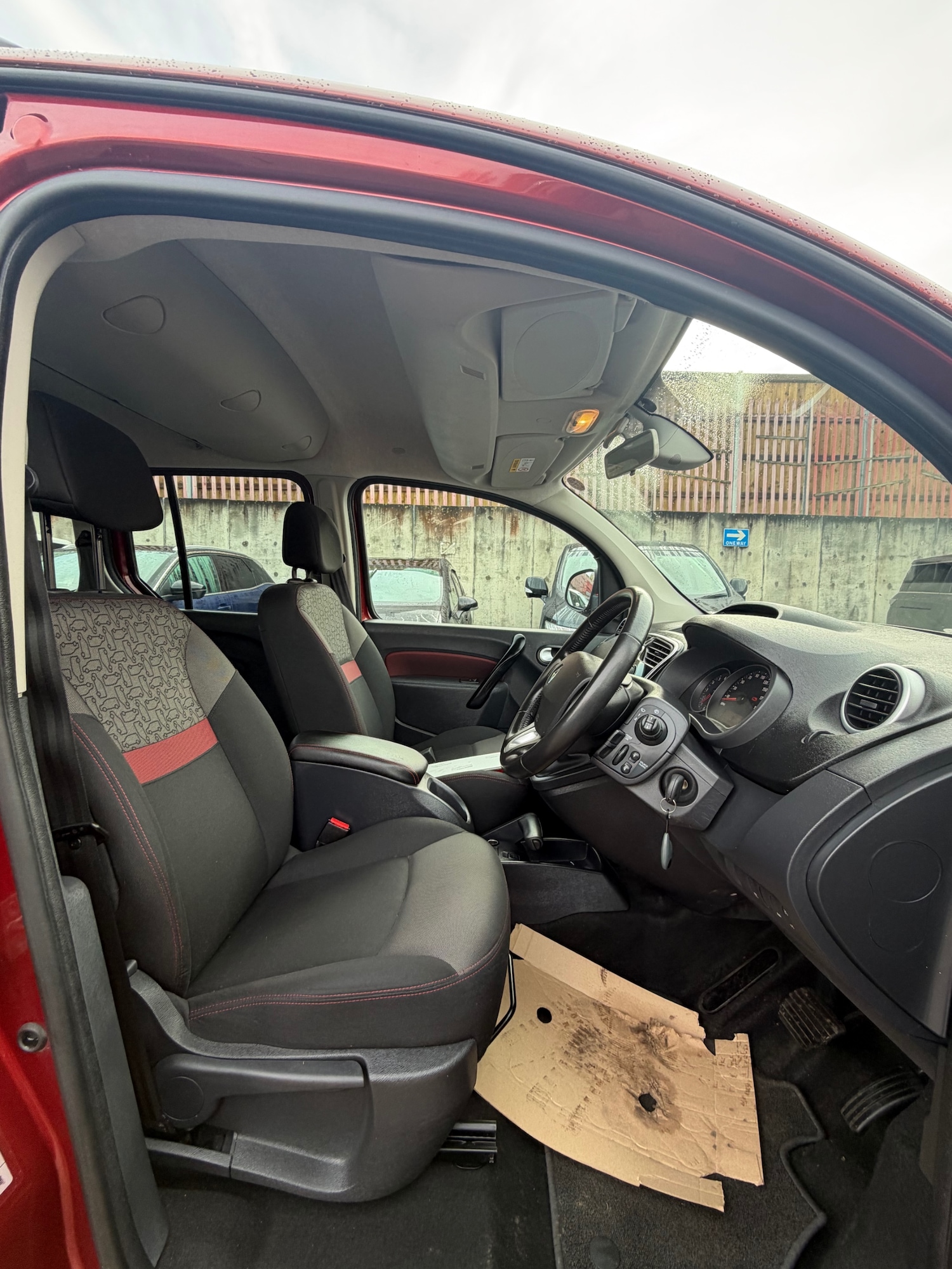 Used Renault Kangoo 2018 for sale - 77201724: Photo 8