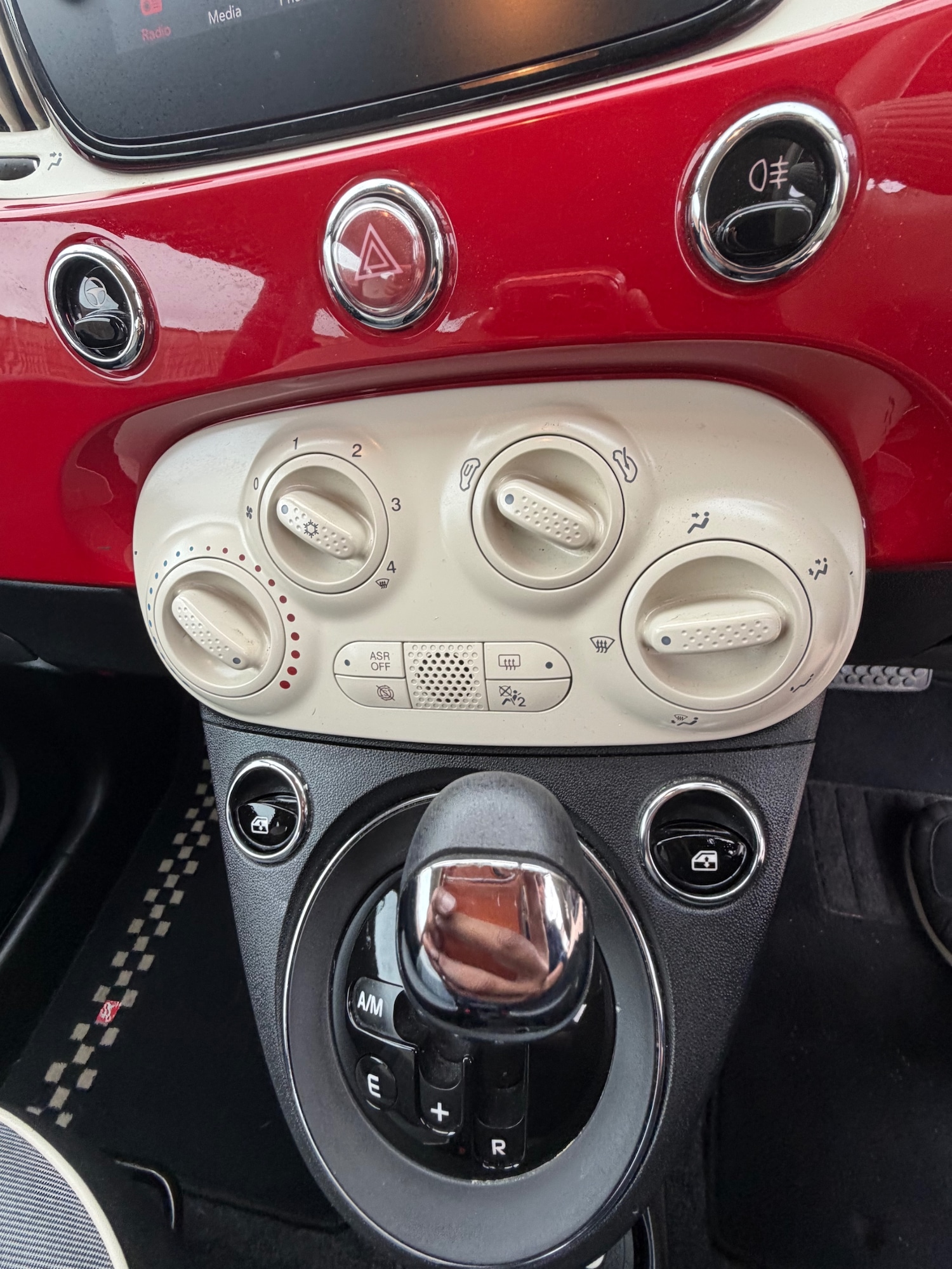Used Fiat 500 2018 for sale - 76336039: Photo 10