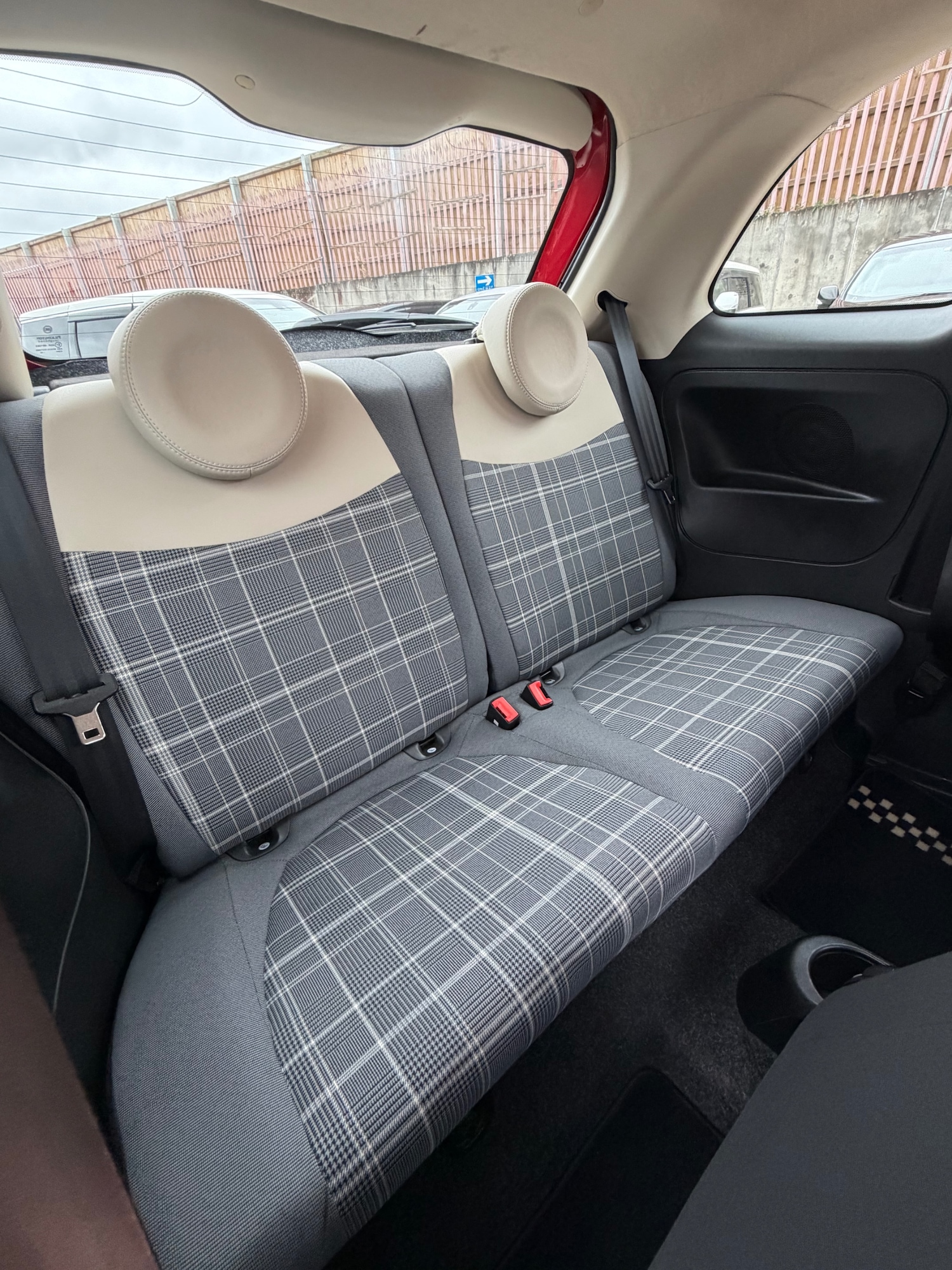 Used Fiat 500 2018 for sale - 76336039: Photo 8