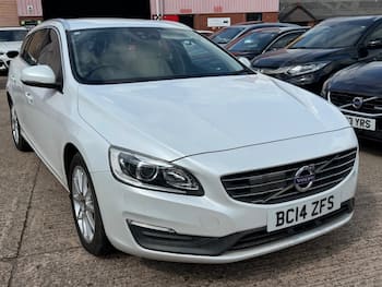 Used Volvo V60 2014 for sale - 79679800: Photo