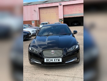 2014 - 2L Premium edition Petrol