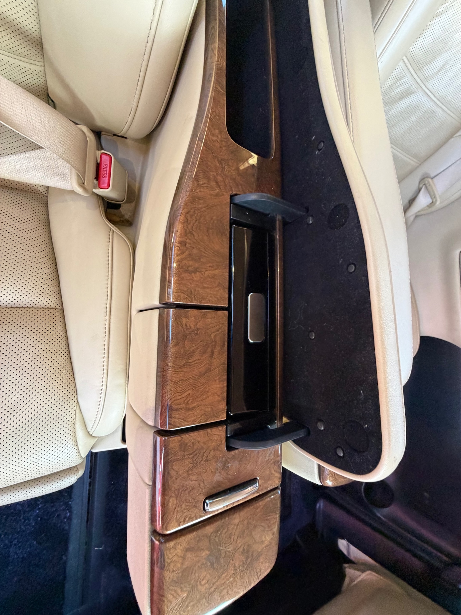 Used Toyota Alphard 2017 for sale - 77721739: Photo 13