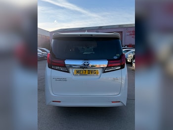 Used Toyota Alphard 2017 for sale - 77721739: Photo