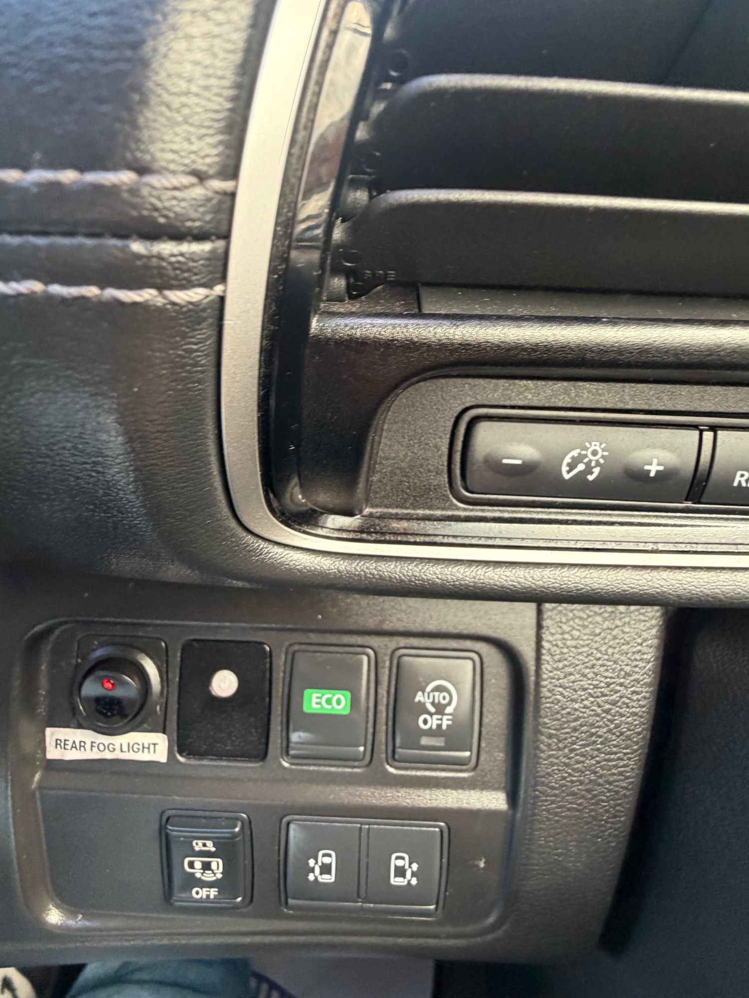 Used Nissan Serena 2017 for sale - 78094419: Photo 16