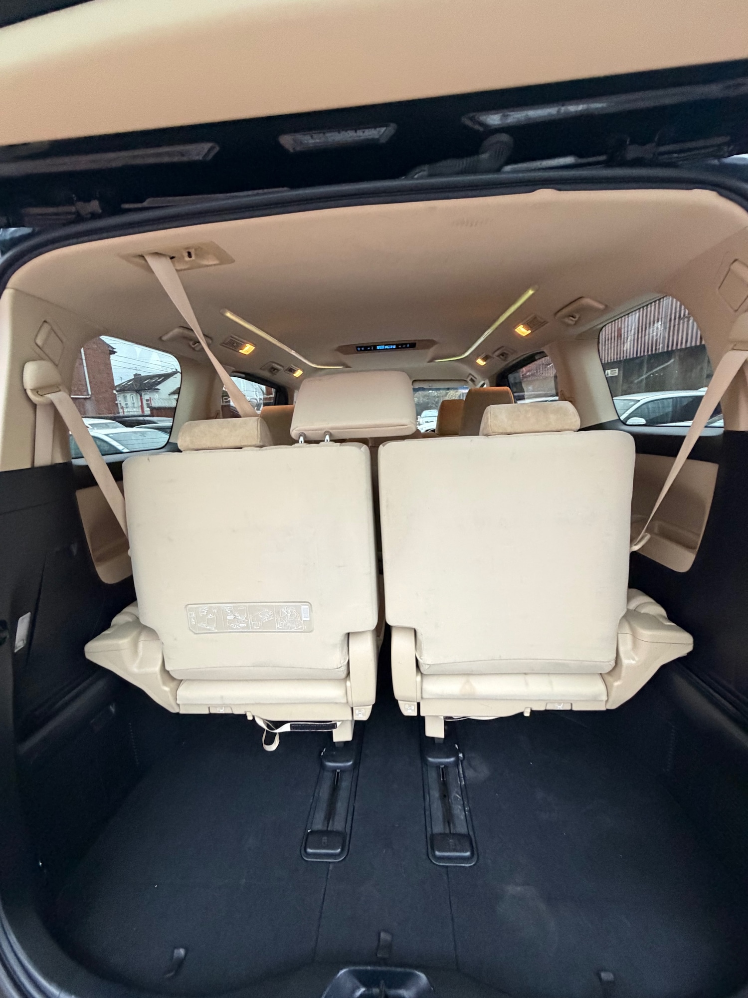 Used Toyota Vellfire 2020 for sale - 77173555: Photo 17