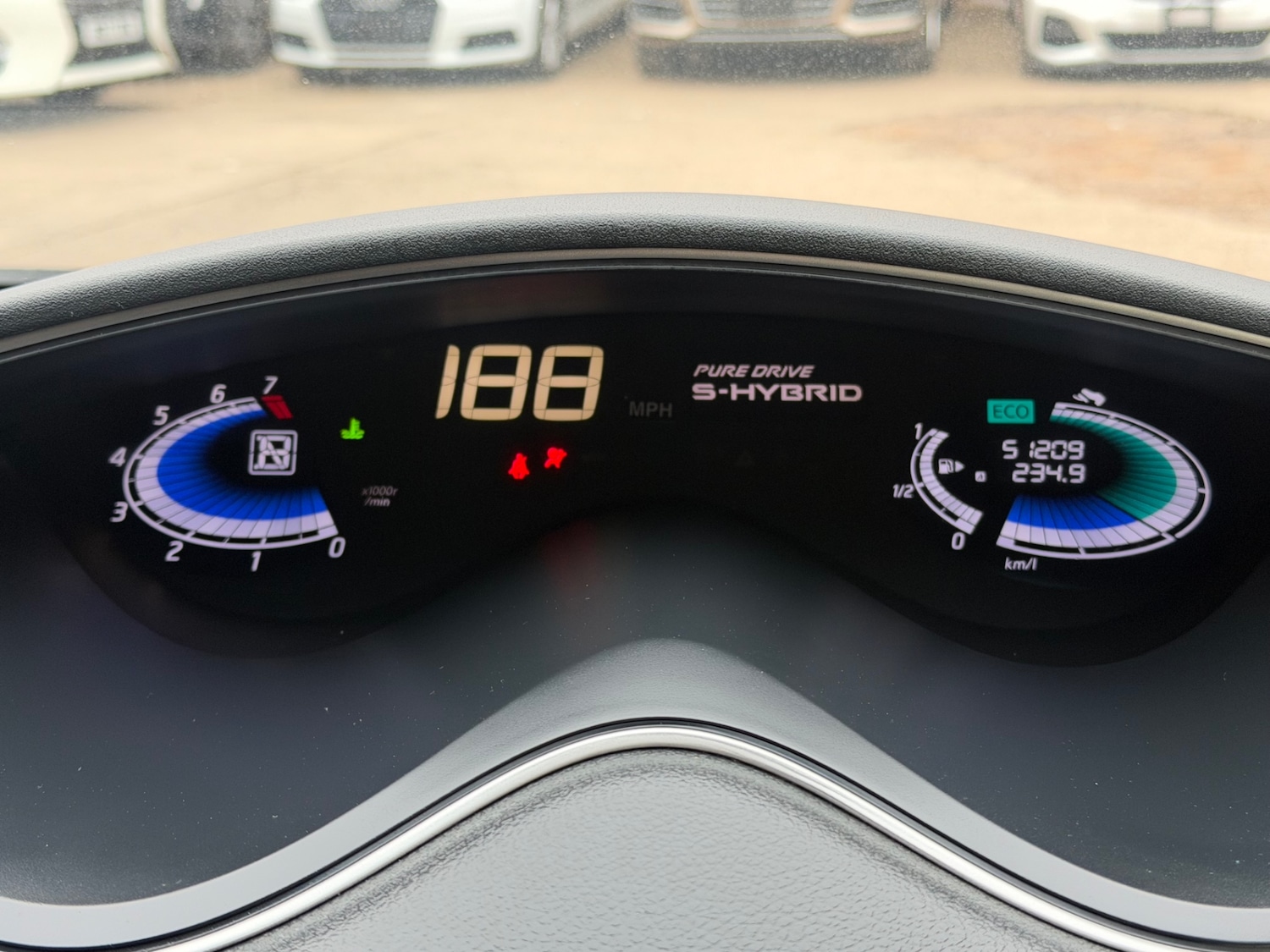 Used Nissan Serena 2016 for sale - 77782206: Photo 14