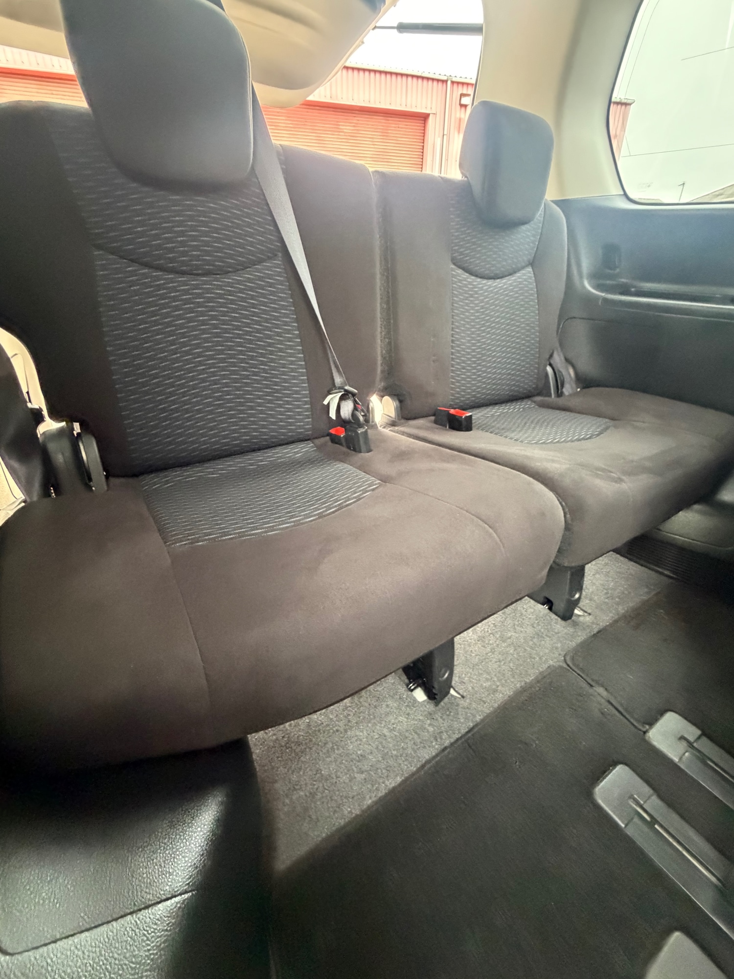 Used Nissan Serena 2016 for sale - 77782206: Photo 9