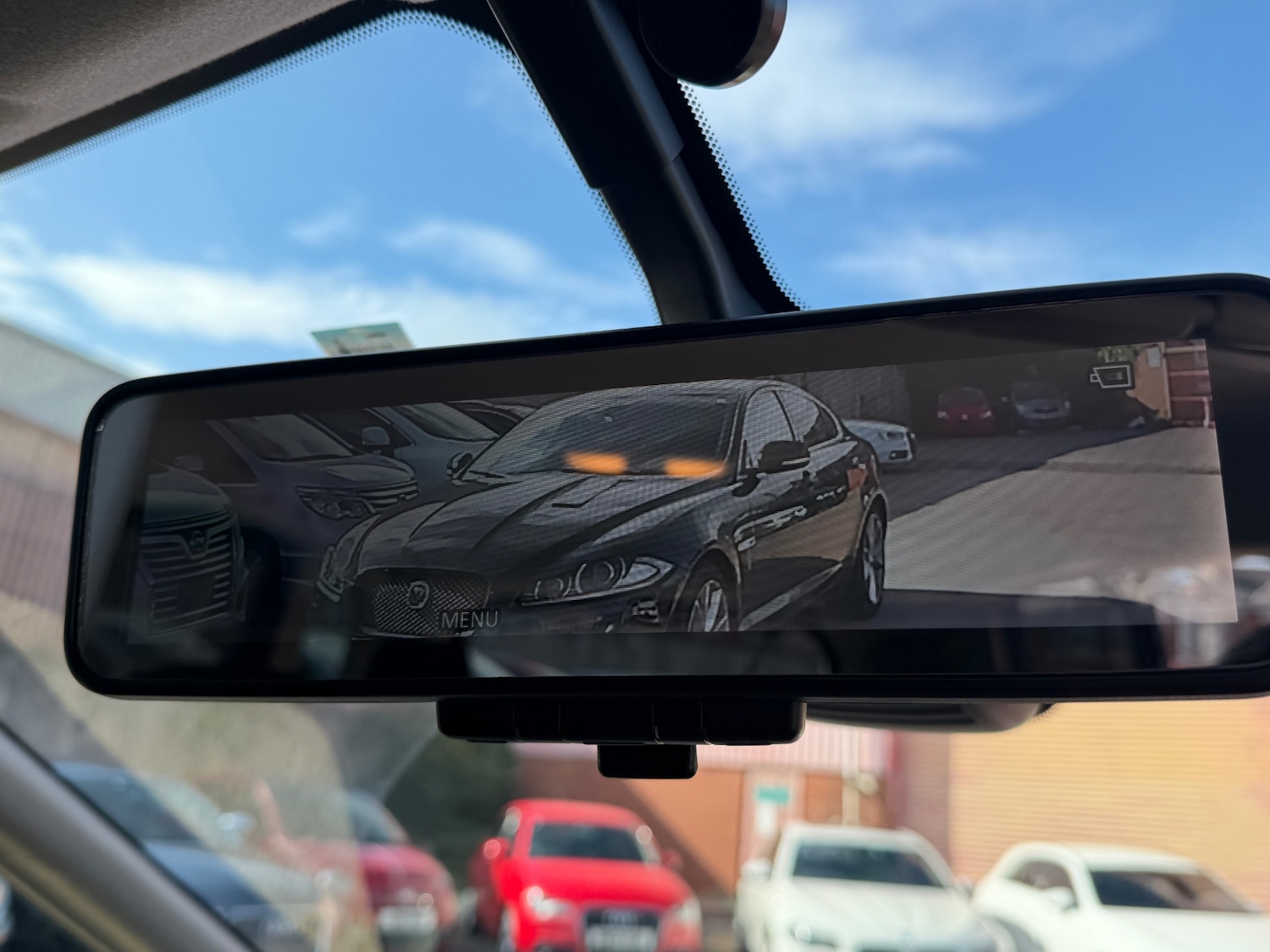 Used Nissan Serena 2018 for sale - 76130301: Photo 18