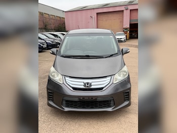 Used Honda Freed 2013 for sale - 77791457: Photo