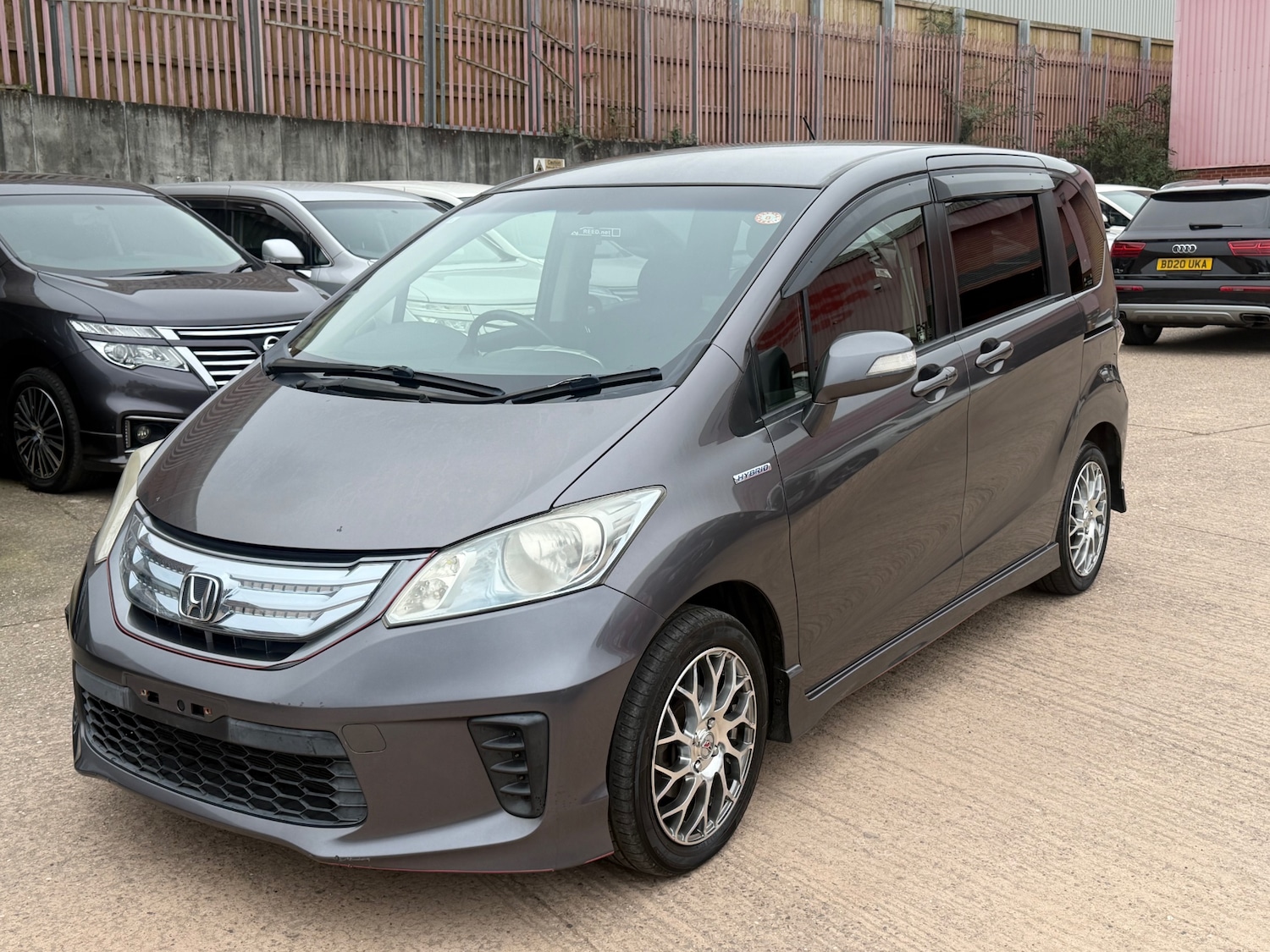 Used Honda Freed 2013 for sale - 77791457: Photo 2