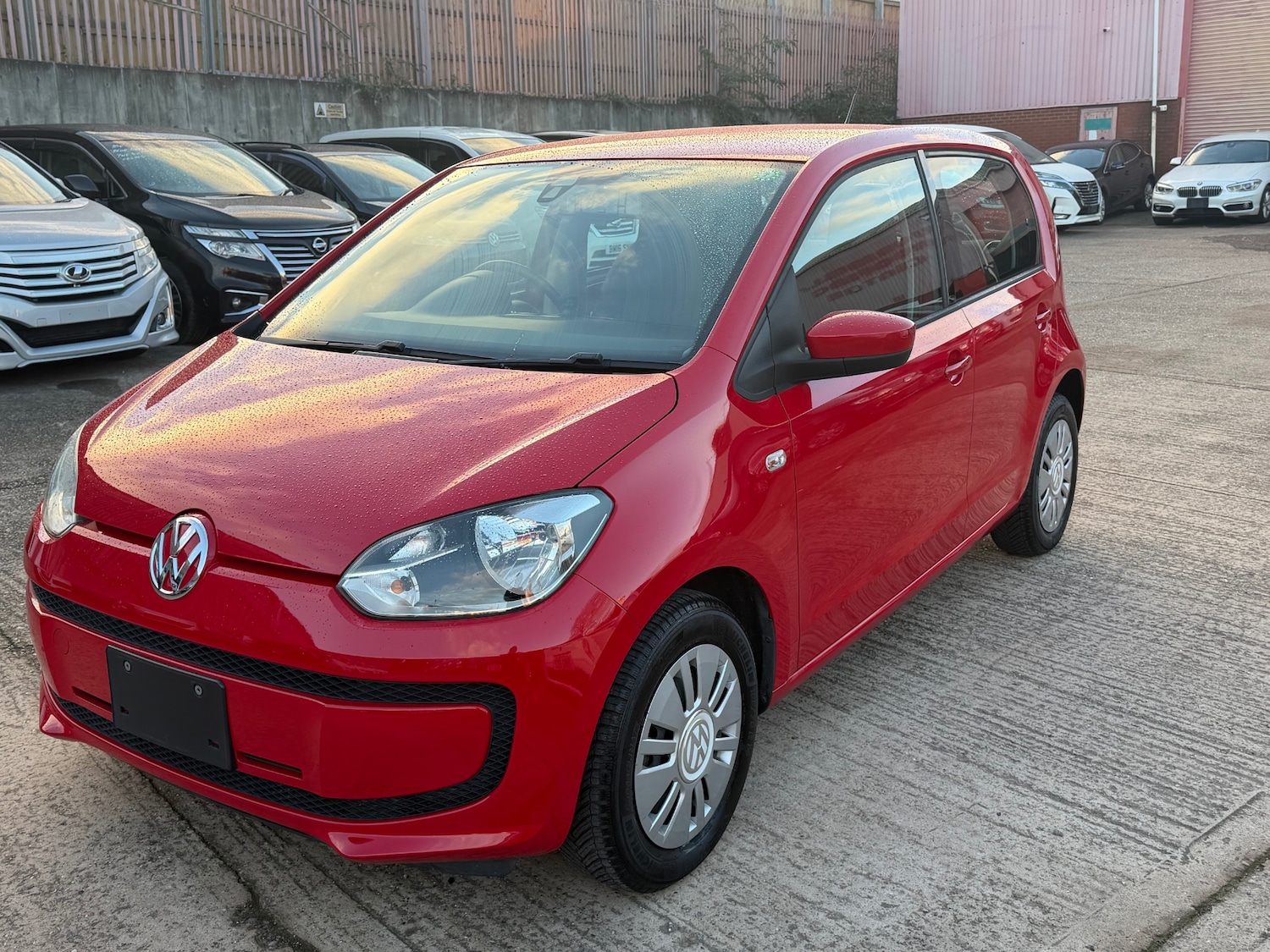 Used Volkswagen up! 2012 for sale - 76618410: Photo 3