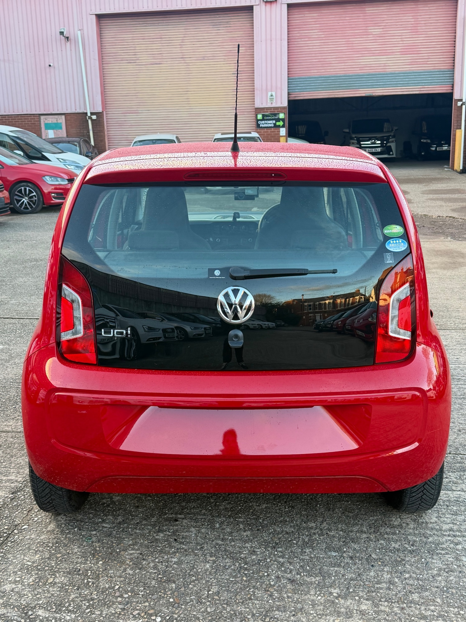 Used Volkswagen up! 2012 for sale - 76618410: Photo 4