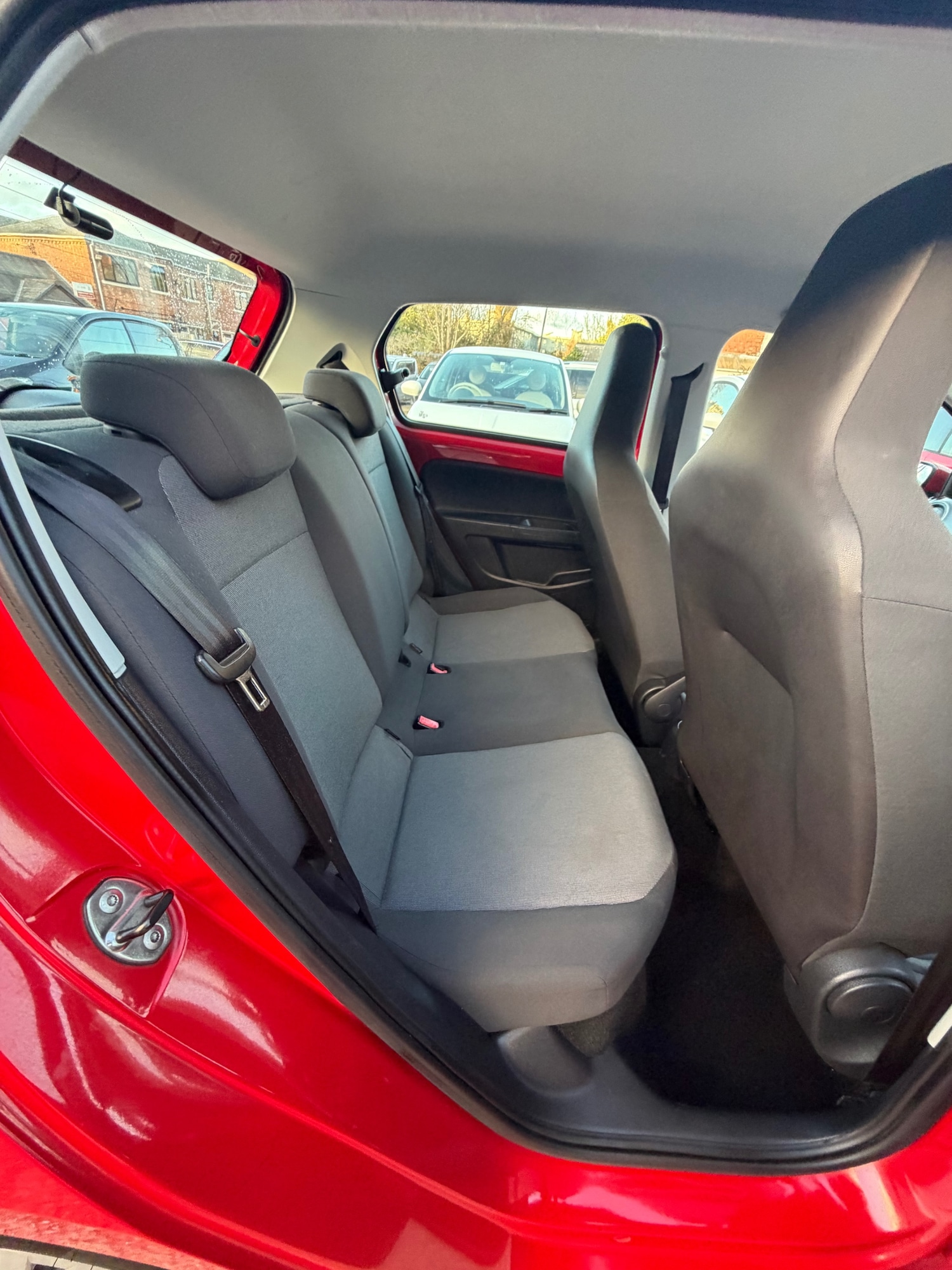 Used Volkswagen up! 2012 for sale - 76618410: Photo 8