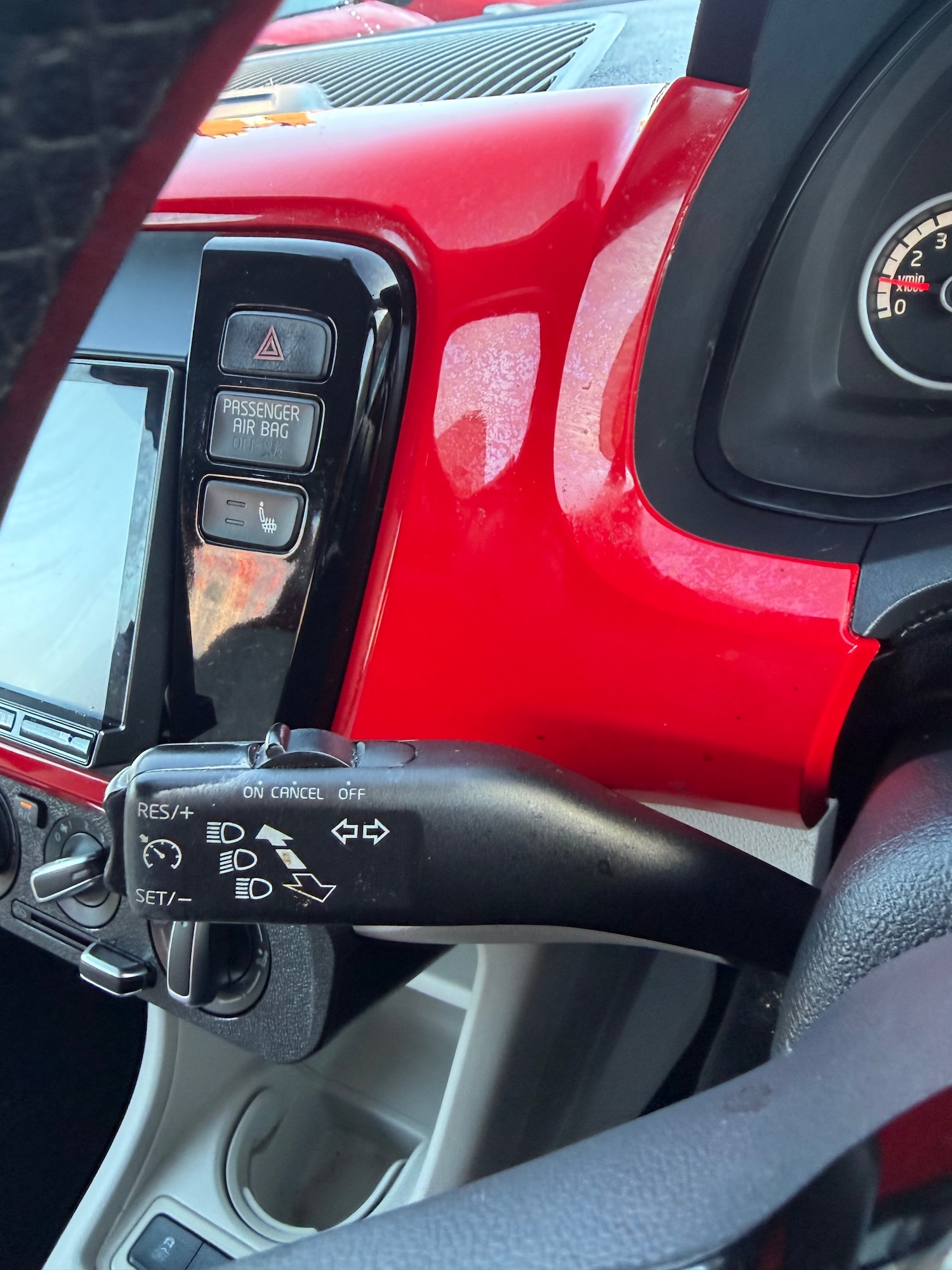 Used Volkswagen up! 2014 for sale - 77020692: Photo 14