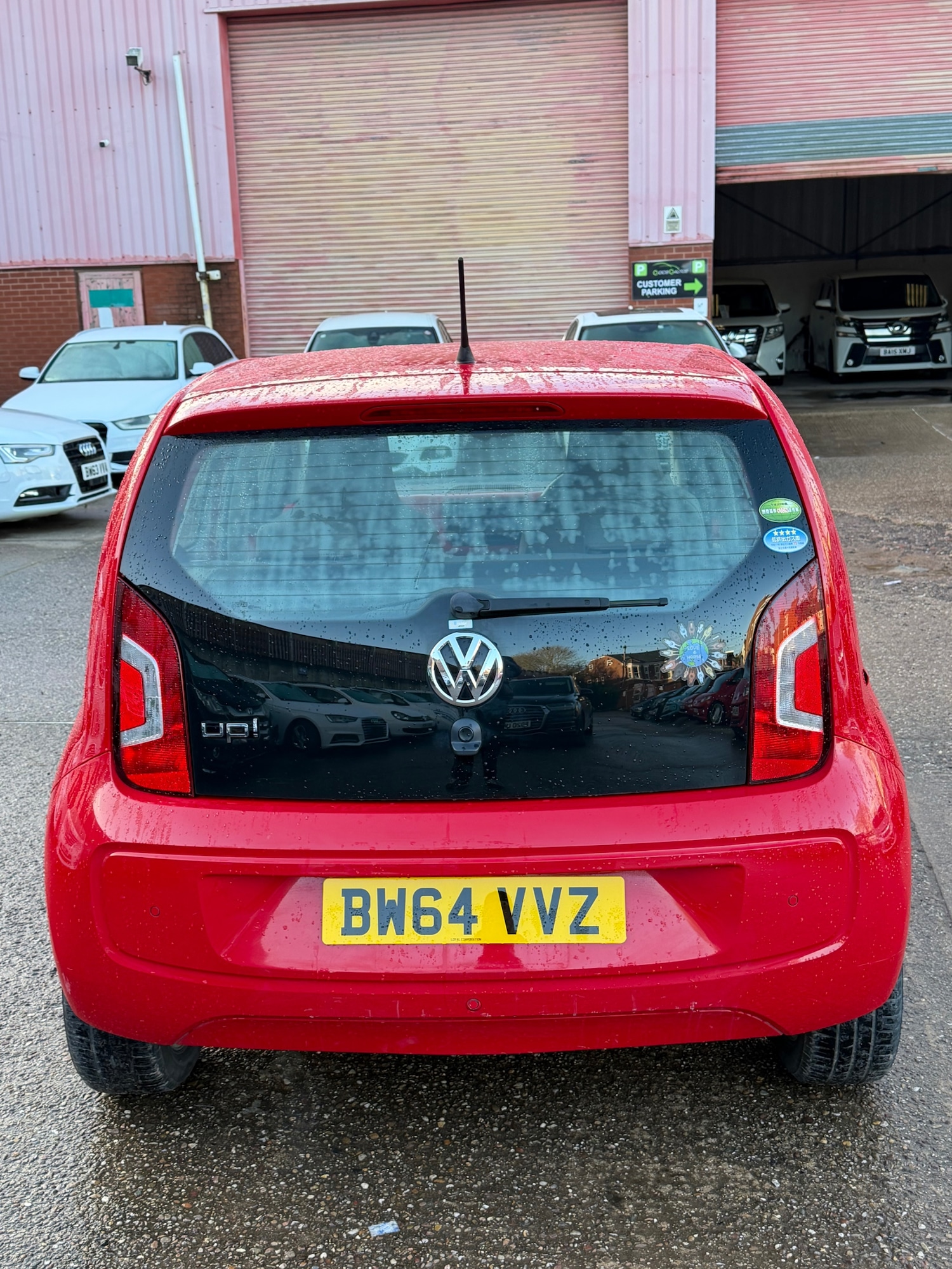 Used Volkswagen up! 2014 for sale - 77020692: Photo 4