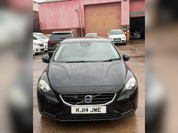 Used Volvo V40 2014 for sale - 78523418: Photo