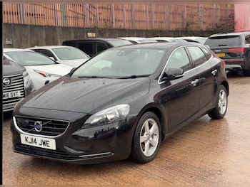 Used Volvo V40 2014 for sale - 78523418: Photo