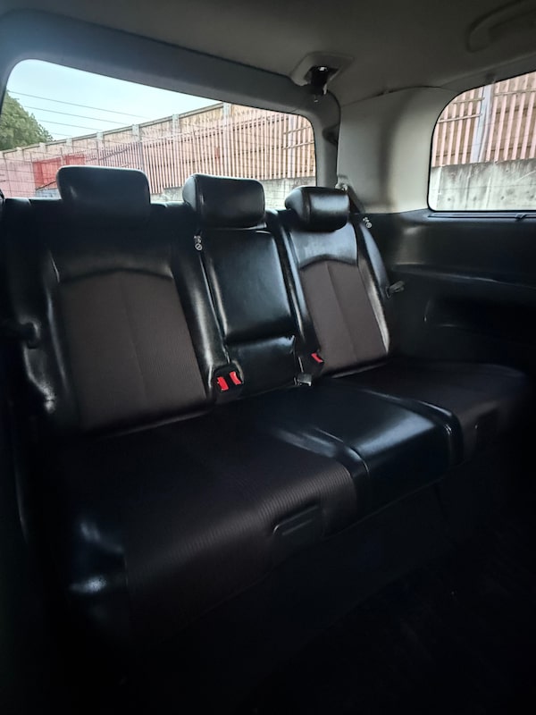 Used Nissan Elgrand 2016 for sale - 76198637: Photo 10