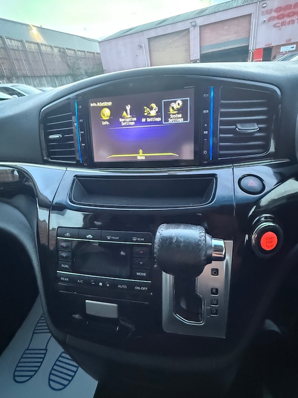 Used Nissan Elgrand 2016 for sale - 76198637: Photo 16