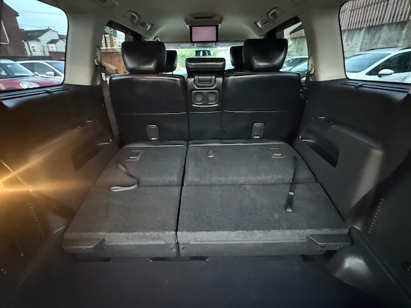 Used Nissan Elgrand 2016 for sale - 76198637: Photo 19