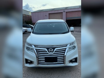 Nissan - Elgrand