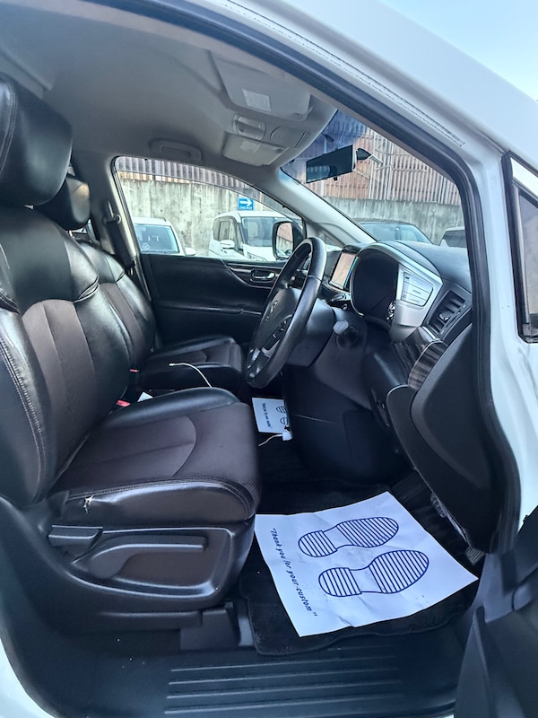 Used Nissan Elgrand 2016 for sale - 76198637: Photo 8