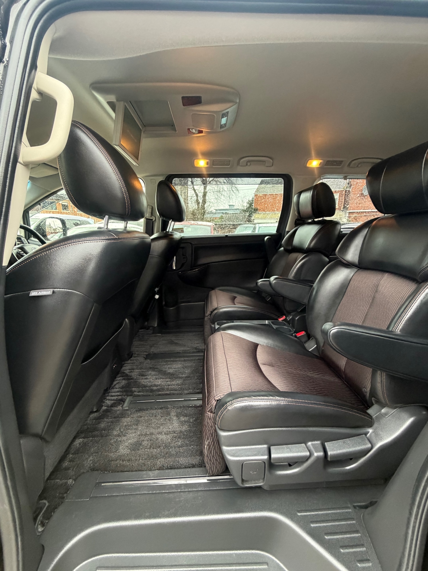 Used Nissan Elgrand 2020 for sale - 77154696: Photo 8