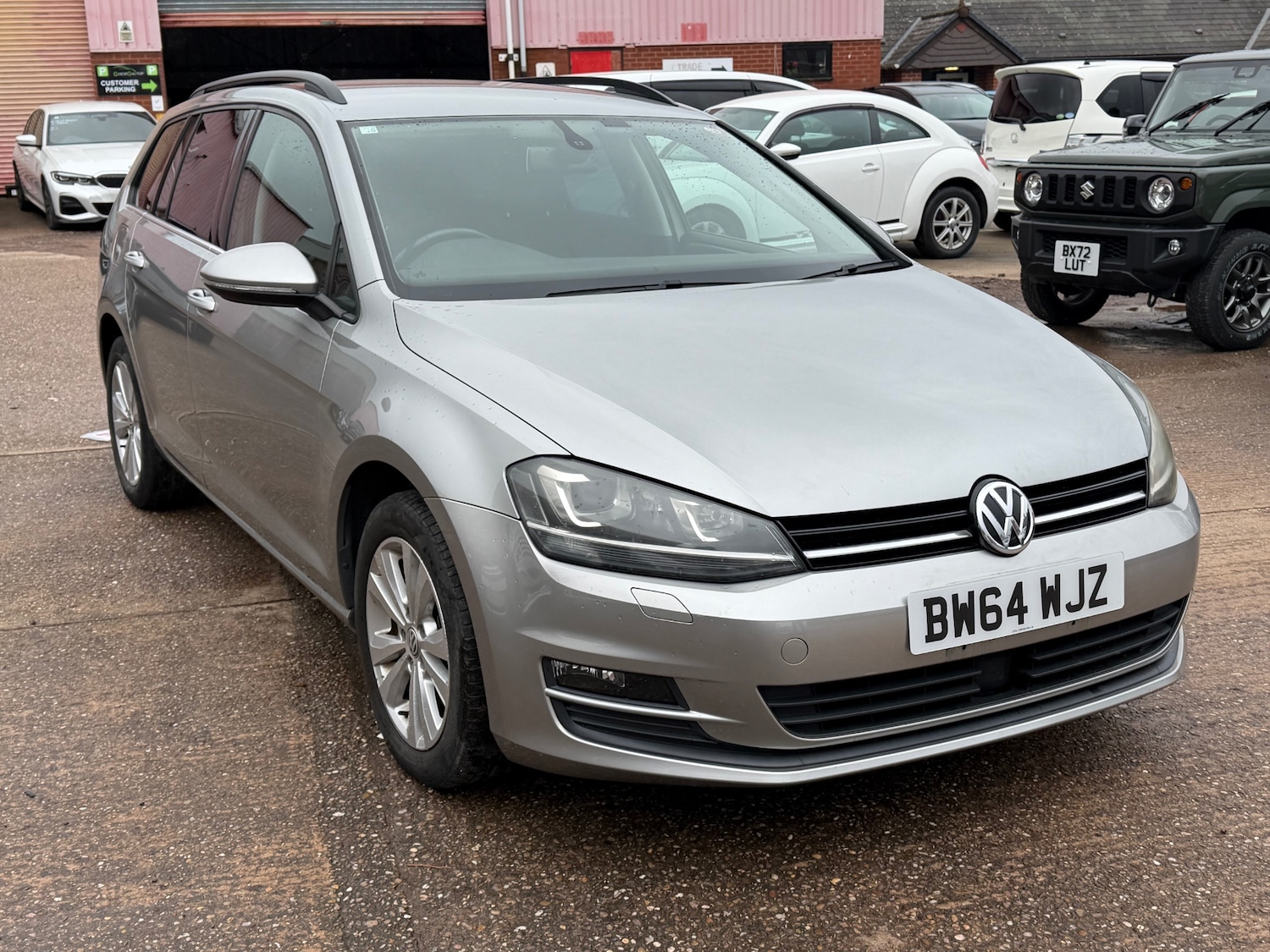 Used Volkswagen Golf 2014 for sale - 77704339: Photo 2