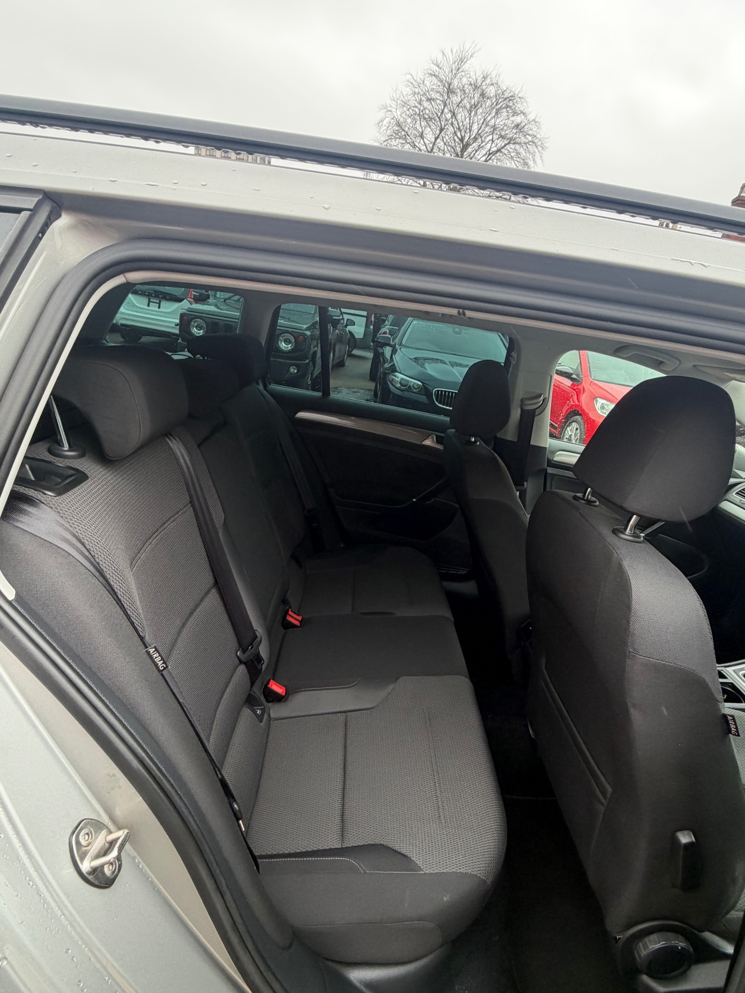 Used Volkswagen Golf 2014 for sale - 77704339: Photo 9