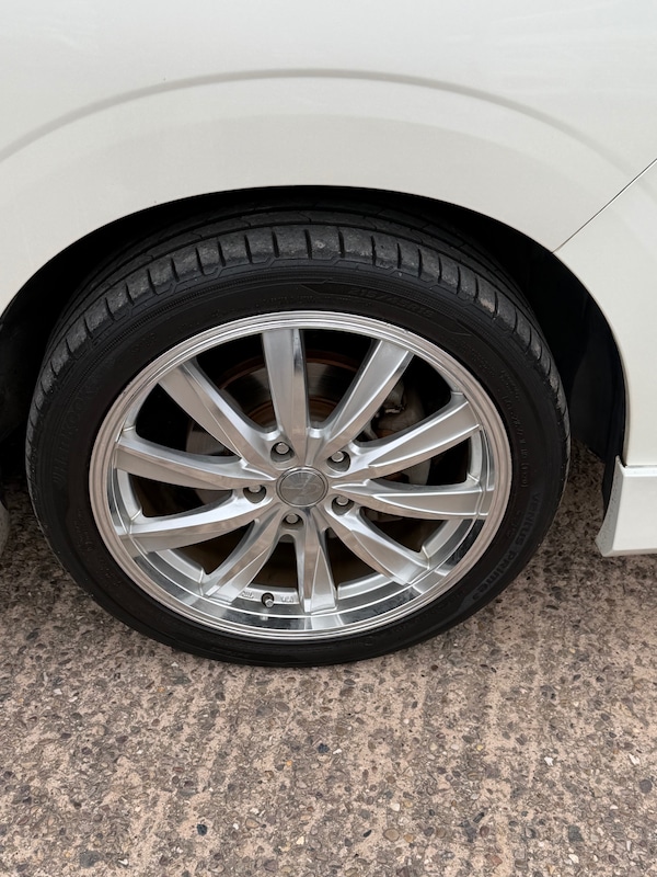 Used Nissan Serena 2016 for sale - 76212208: Photo 10