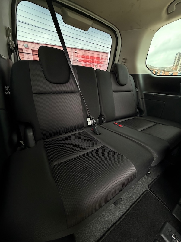 Used Nissan Serena 2016 for sale - 76212208: Photo 9