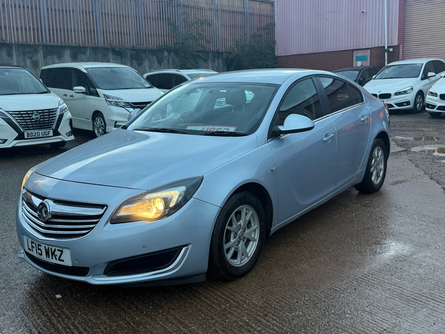 Used Vauxhall Insignia 2015 for sale - 76507772: Photo 2