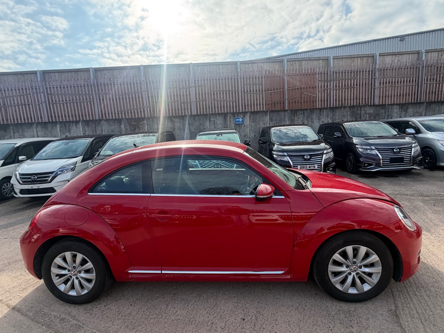 Used Volkswagen Beetle 2015 for sale - 77759554: Photo 6