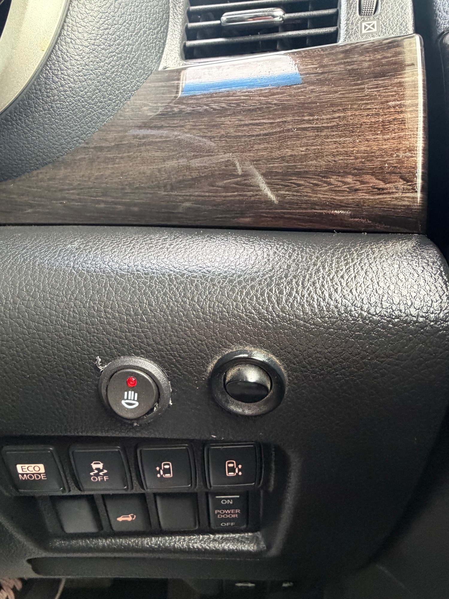 Used Nissan Elgrand 2012 for sale - 76445317: Photo 12