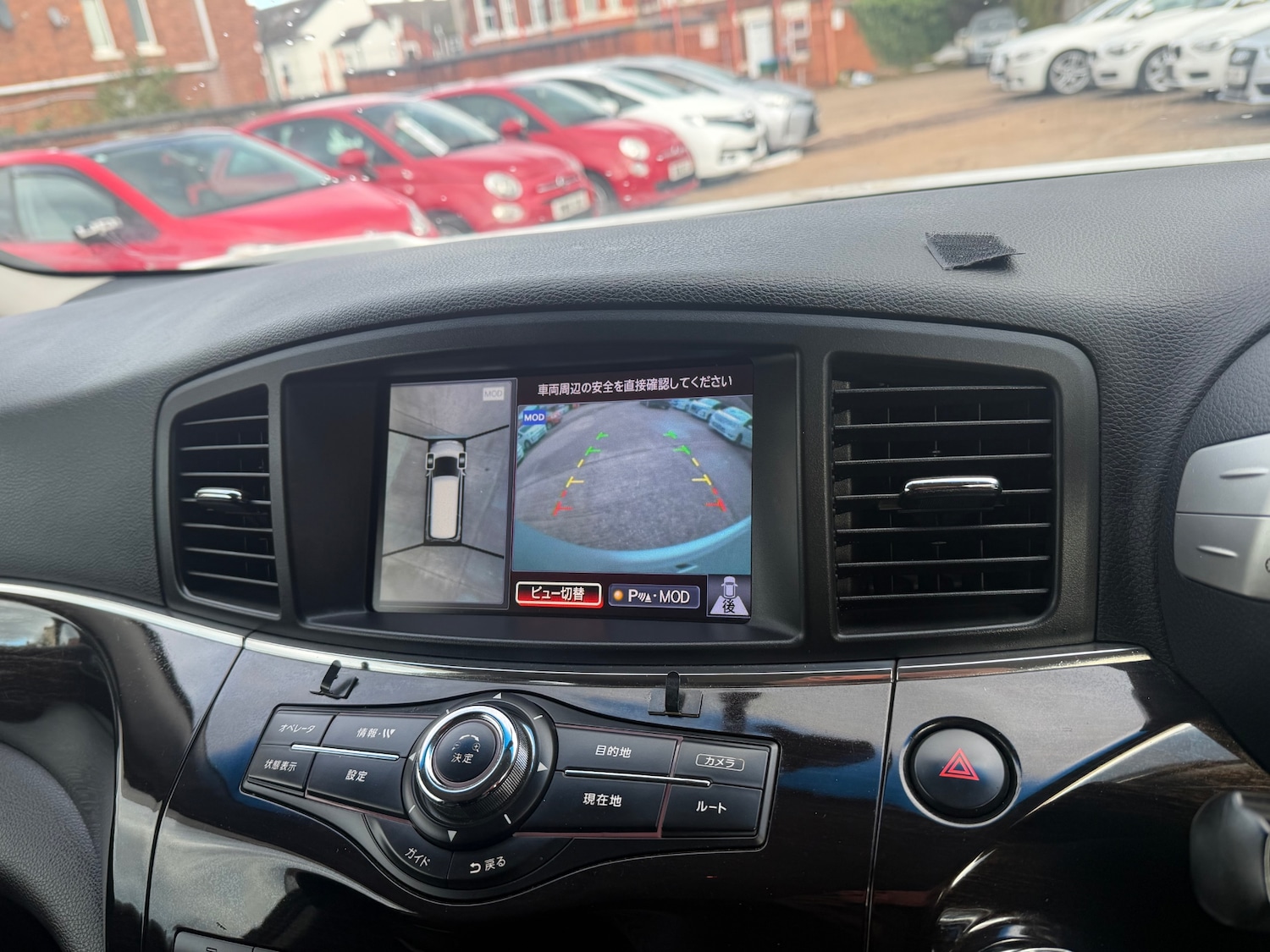 Used Nissan Elgrand 2012 for sale - 76445317: Photo 14