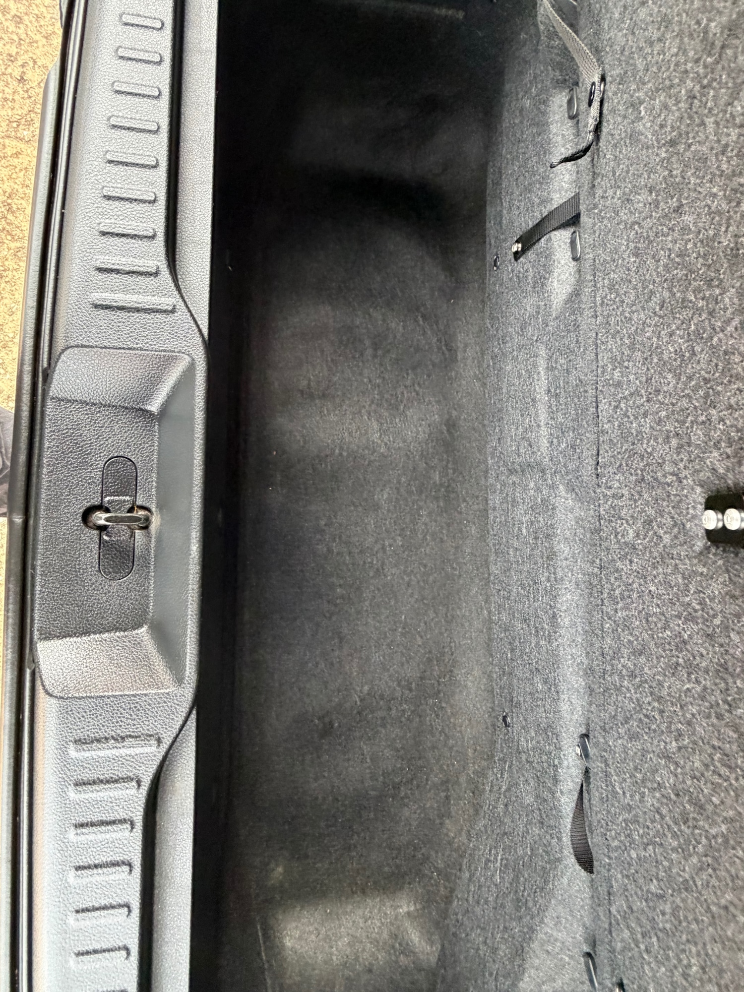 Used Nissan Elgrand 2012 for sale - 76445317: Photo 17